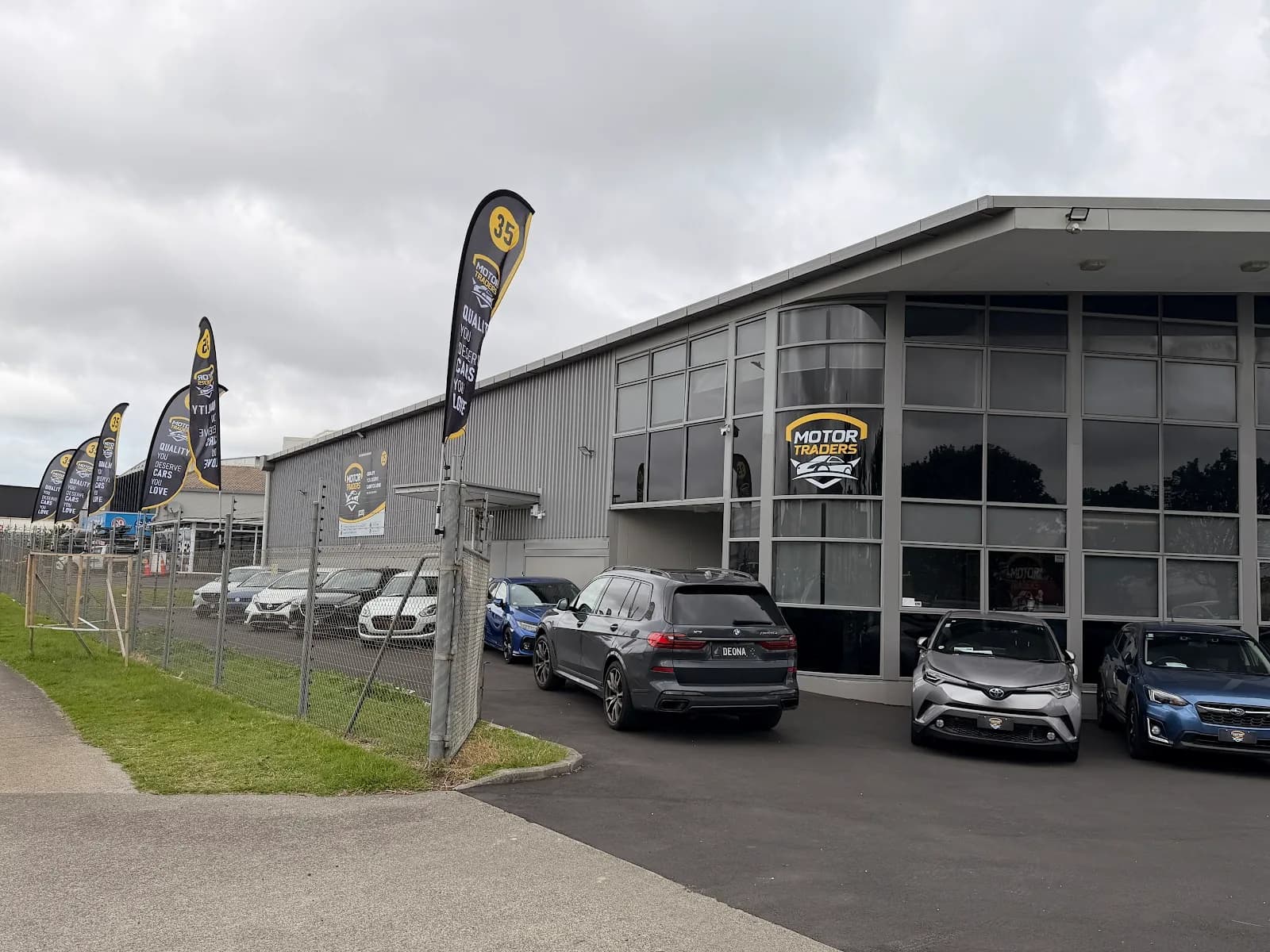 The Motor Traders entrance from 35 Noel Burnside Road